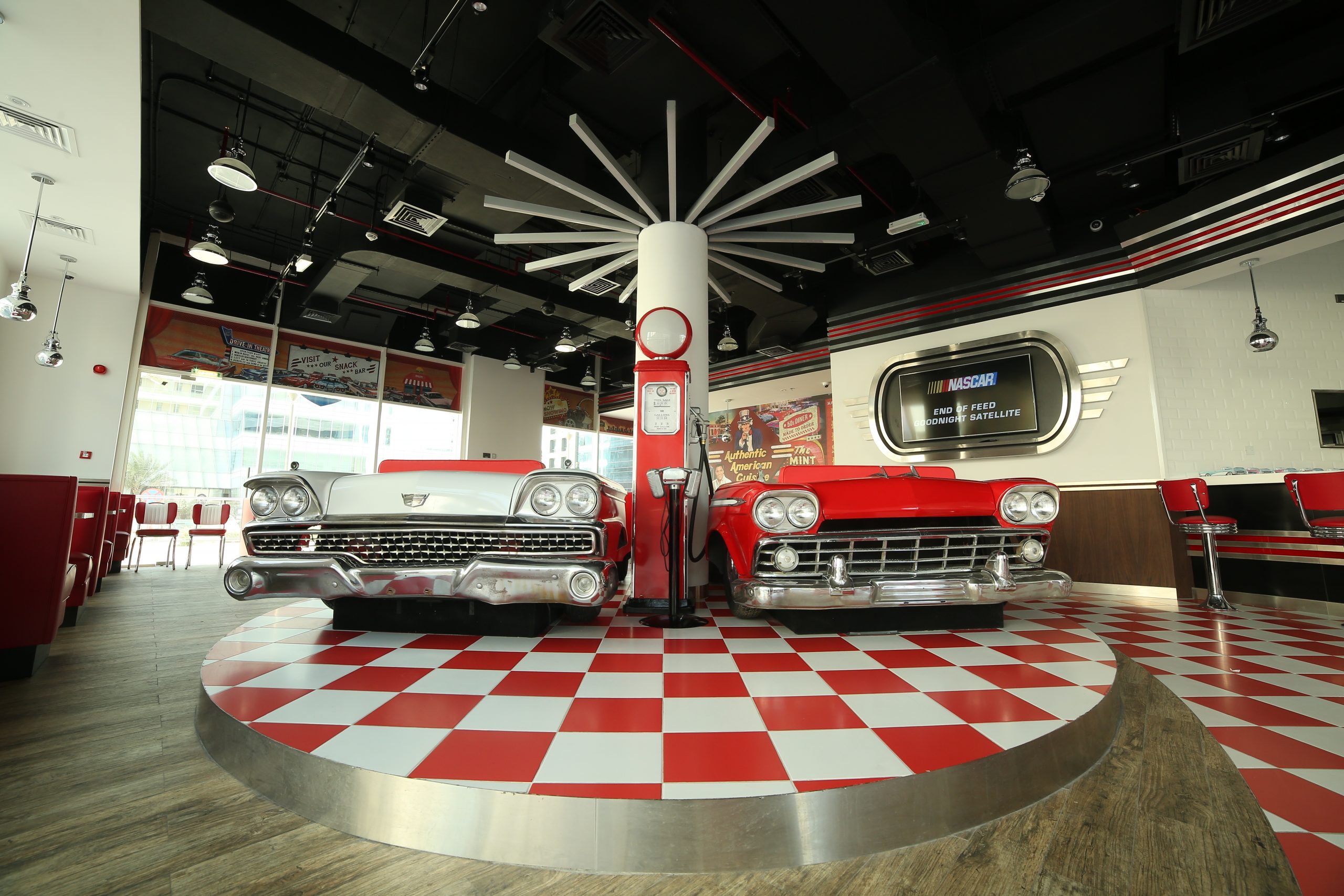 American Diner | Food & Beverages Interior Fit Out Company In Dubai