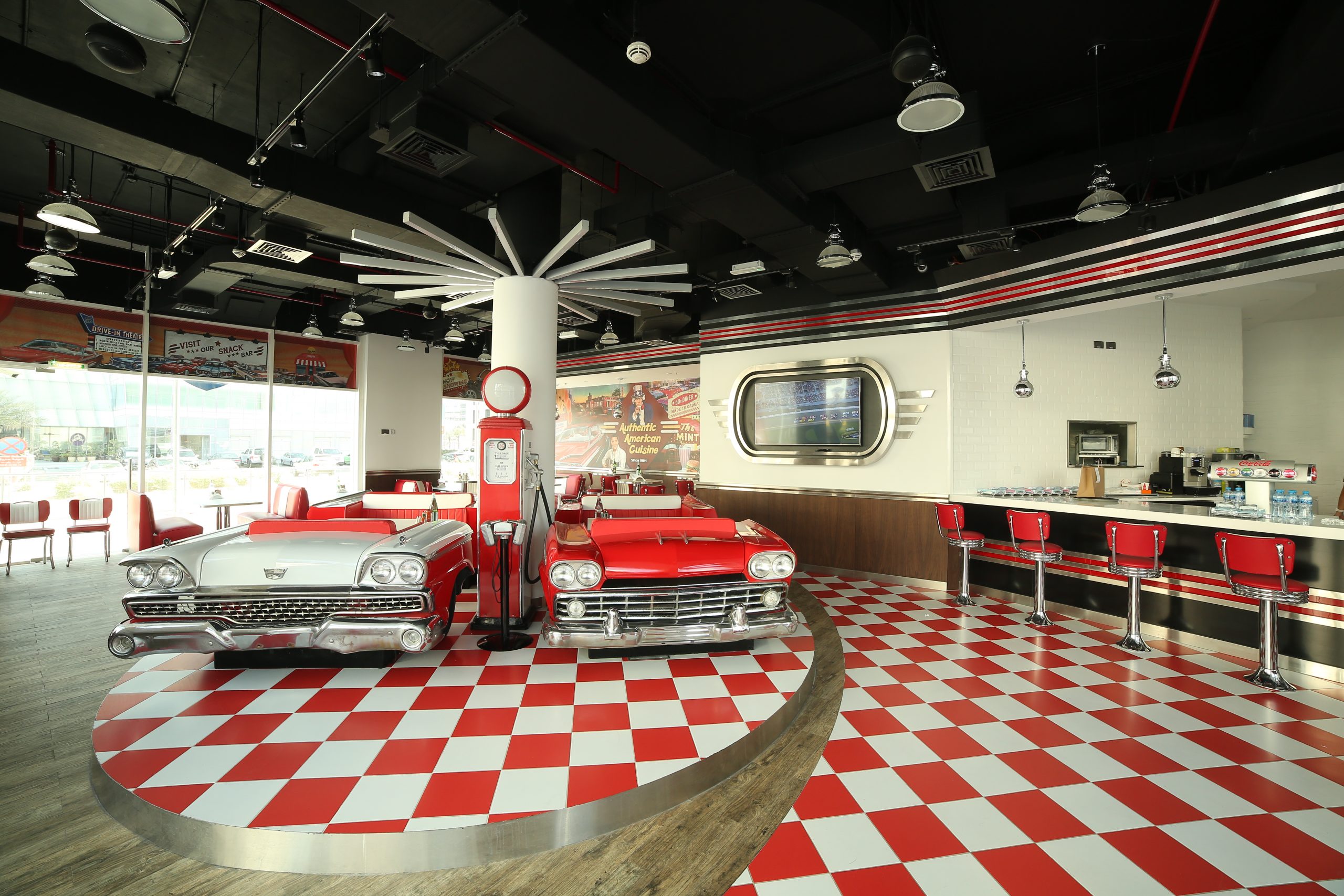 American Diner | Food & Beverages Interior Fit Out Company In Dubai