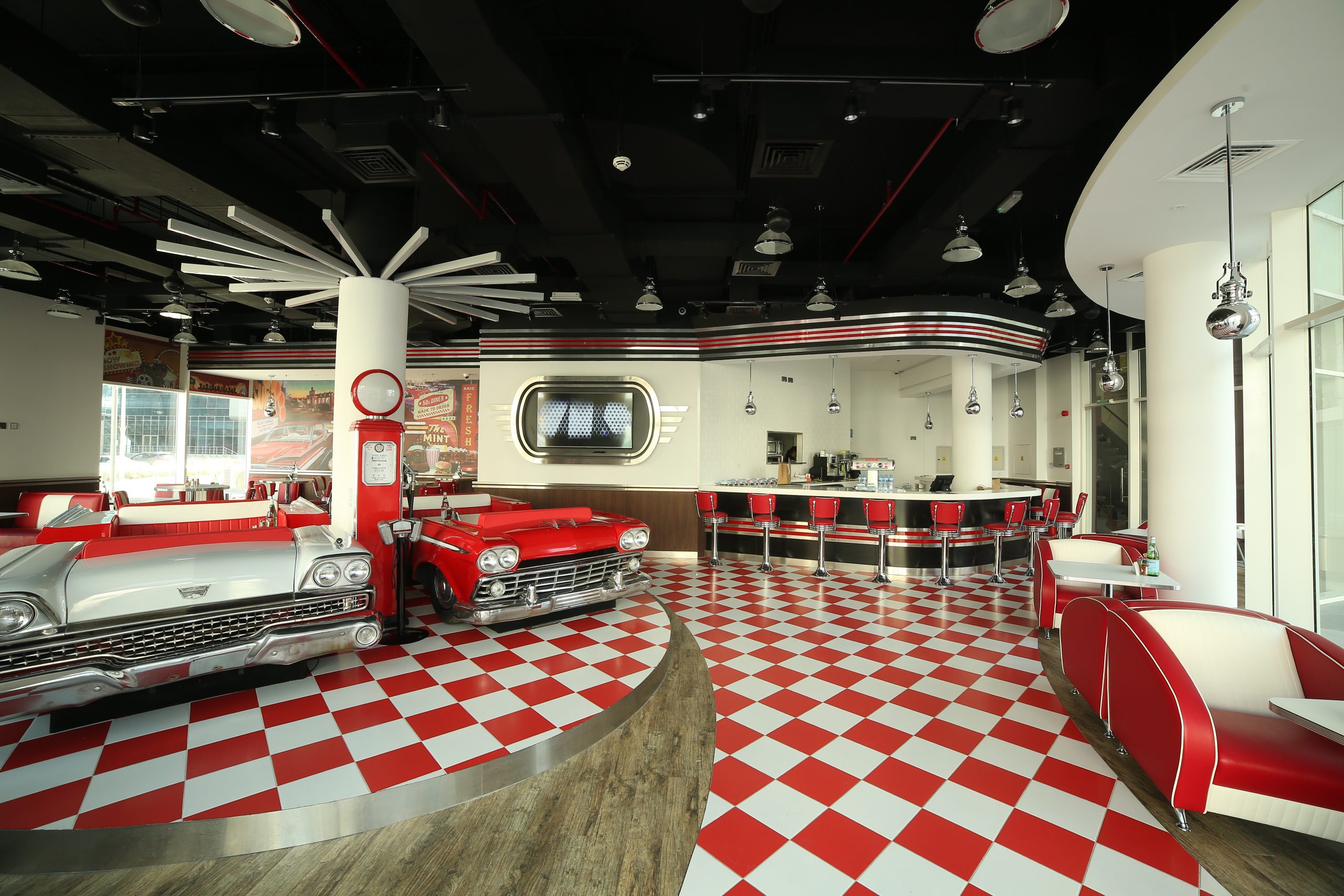 American Diner | Food & Beverages Interior Fit Out Company In Dubai