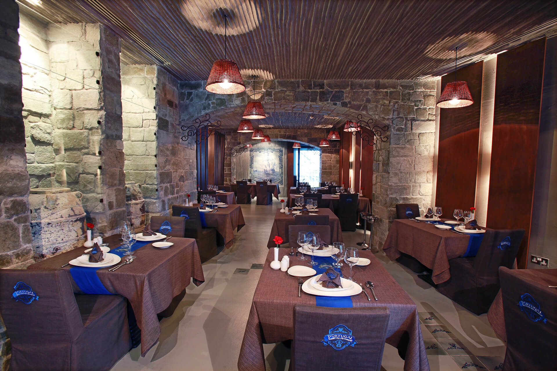 Piri Piri Restaurant | Capstone | F&B Interior Fit Out Company In Dubai